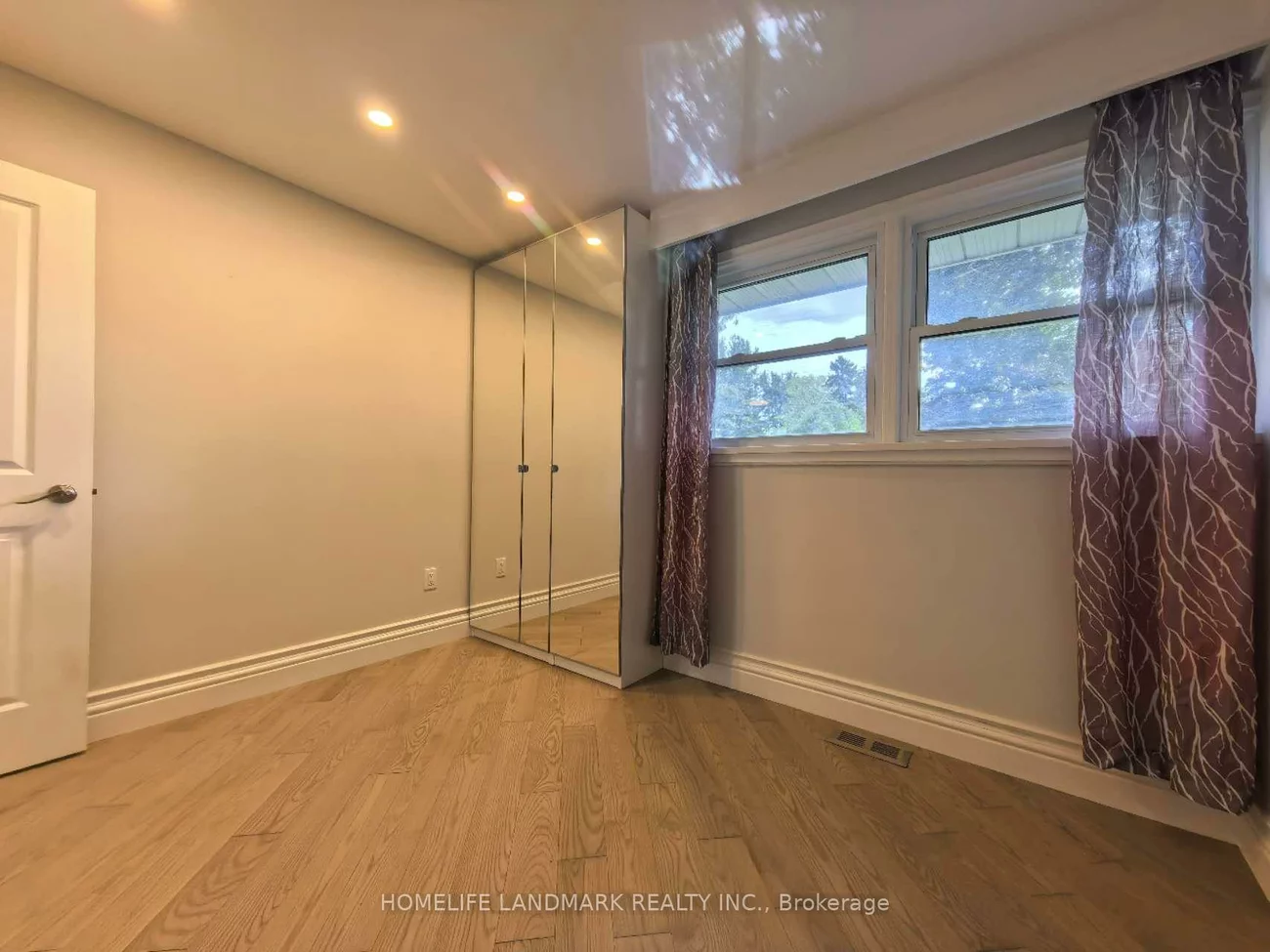 66, May, Sharon, East Gwillimbury