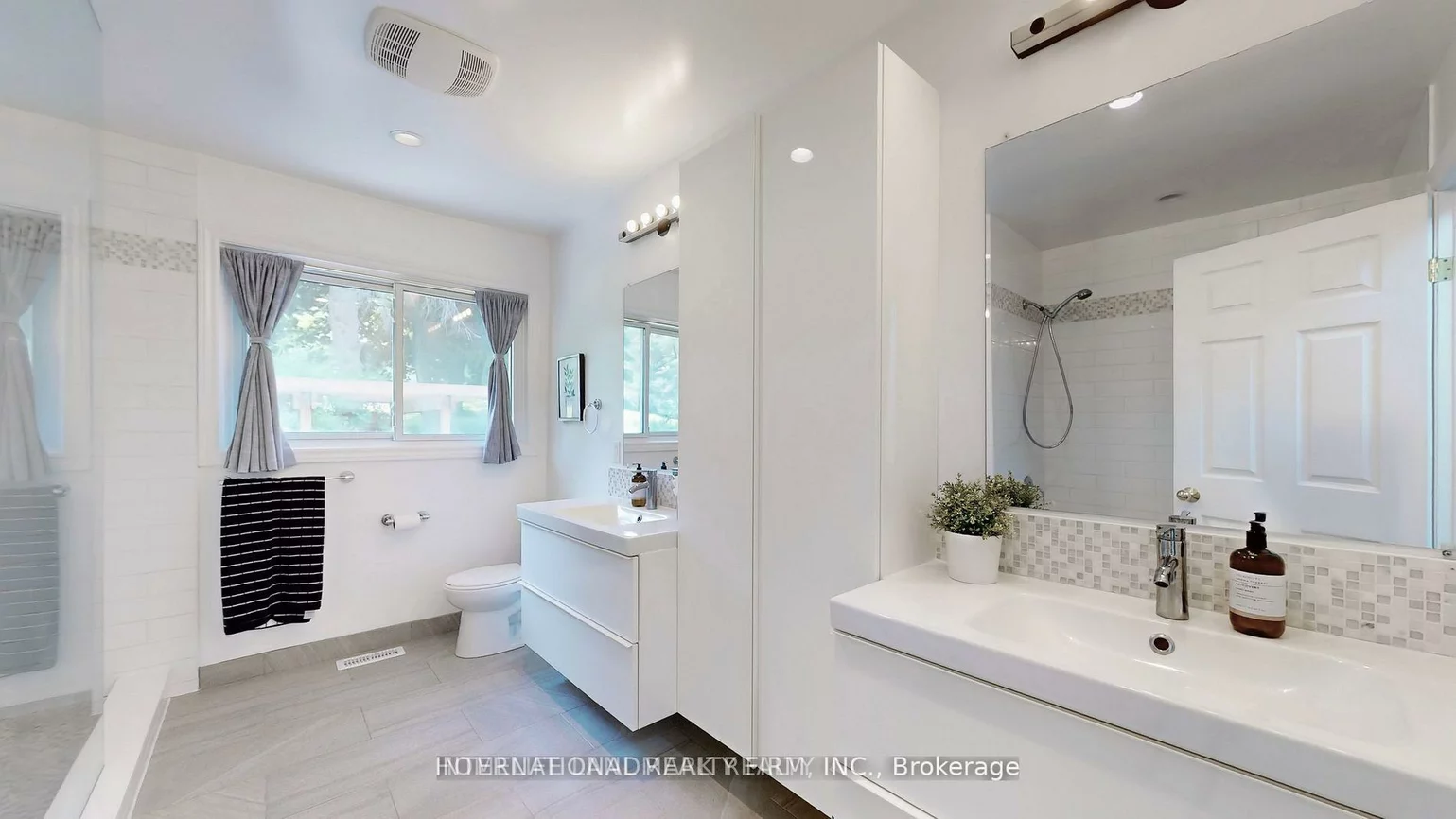 1093, Queensville, Queensville, East Gwillimbury