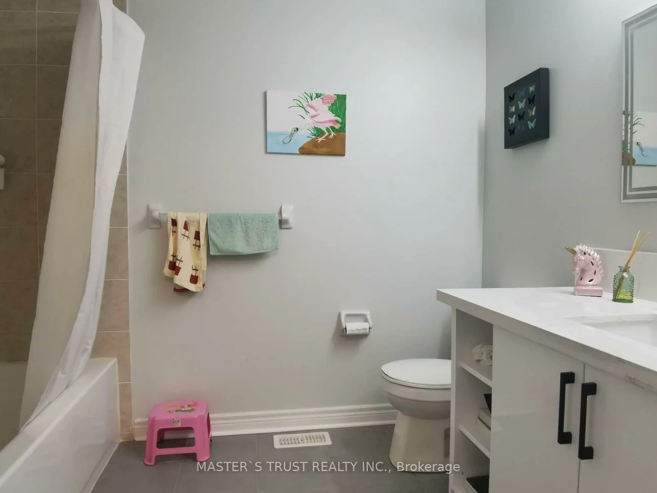 115, Herefordshire, Rural East Gwillimbury, East Gwillimbury