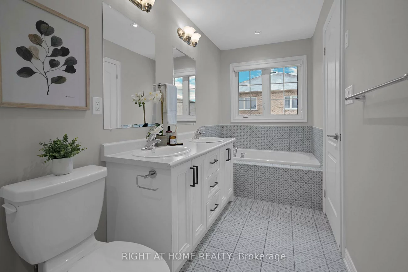 86, Cupples Farm, Mt Albert, East Gwillimbury