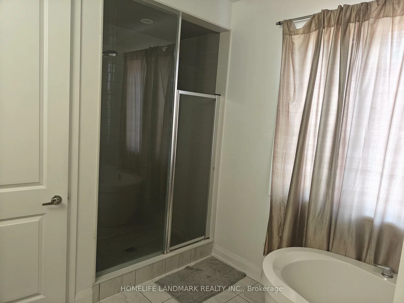 31, Snap Dragon, Holland Landing, East Gwillimbury