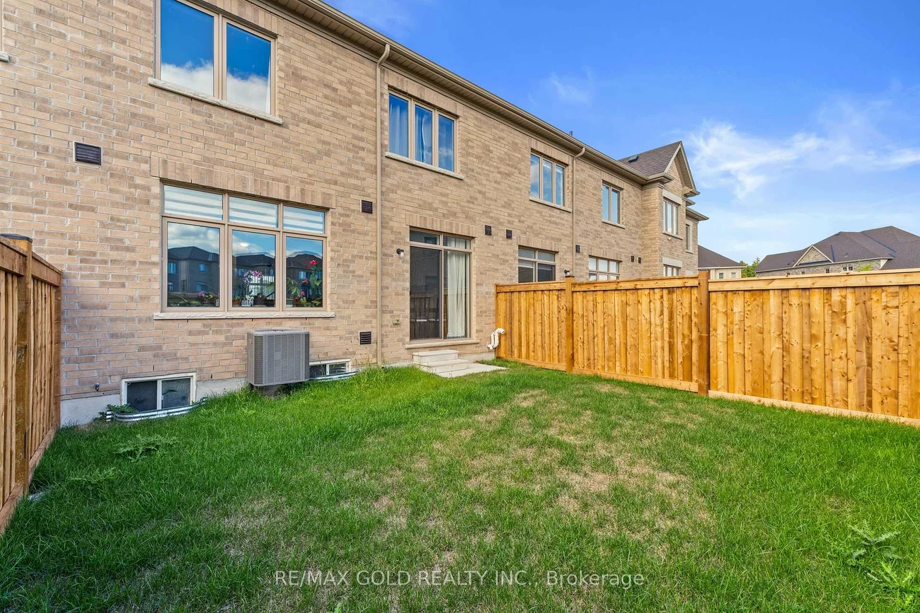 29, Bowline Vista, Holland Landing, East Gwillimbury