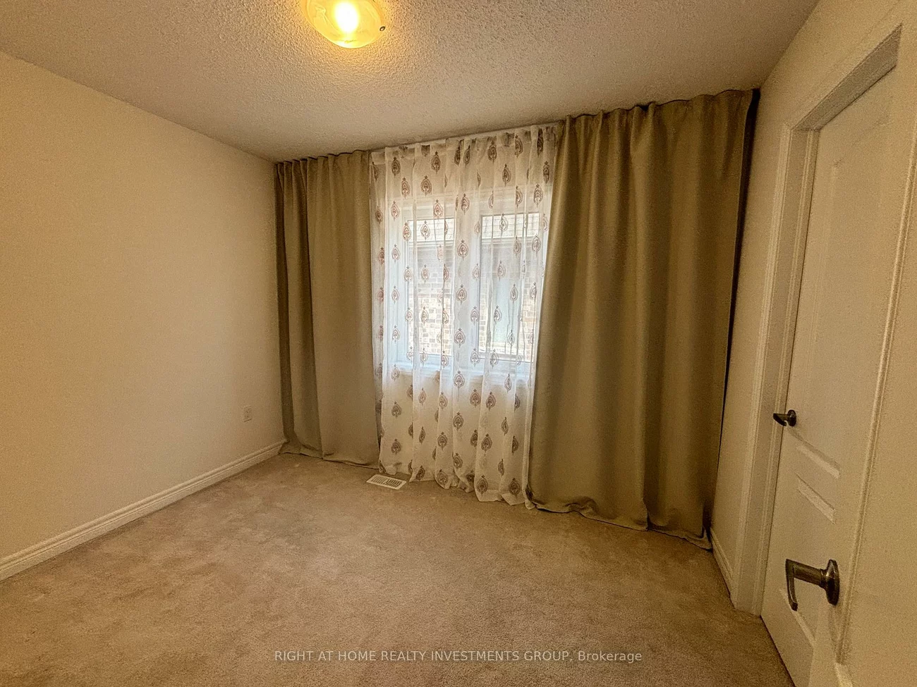 74, Beechborough, Sharon, East Gwillimbury