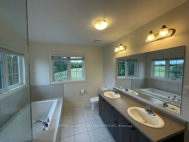 2, Festival, Sharon, East Gwillimbury