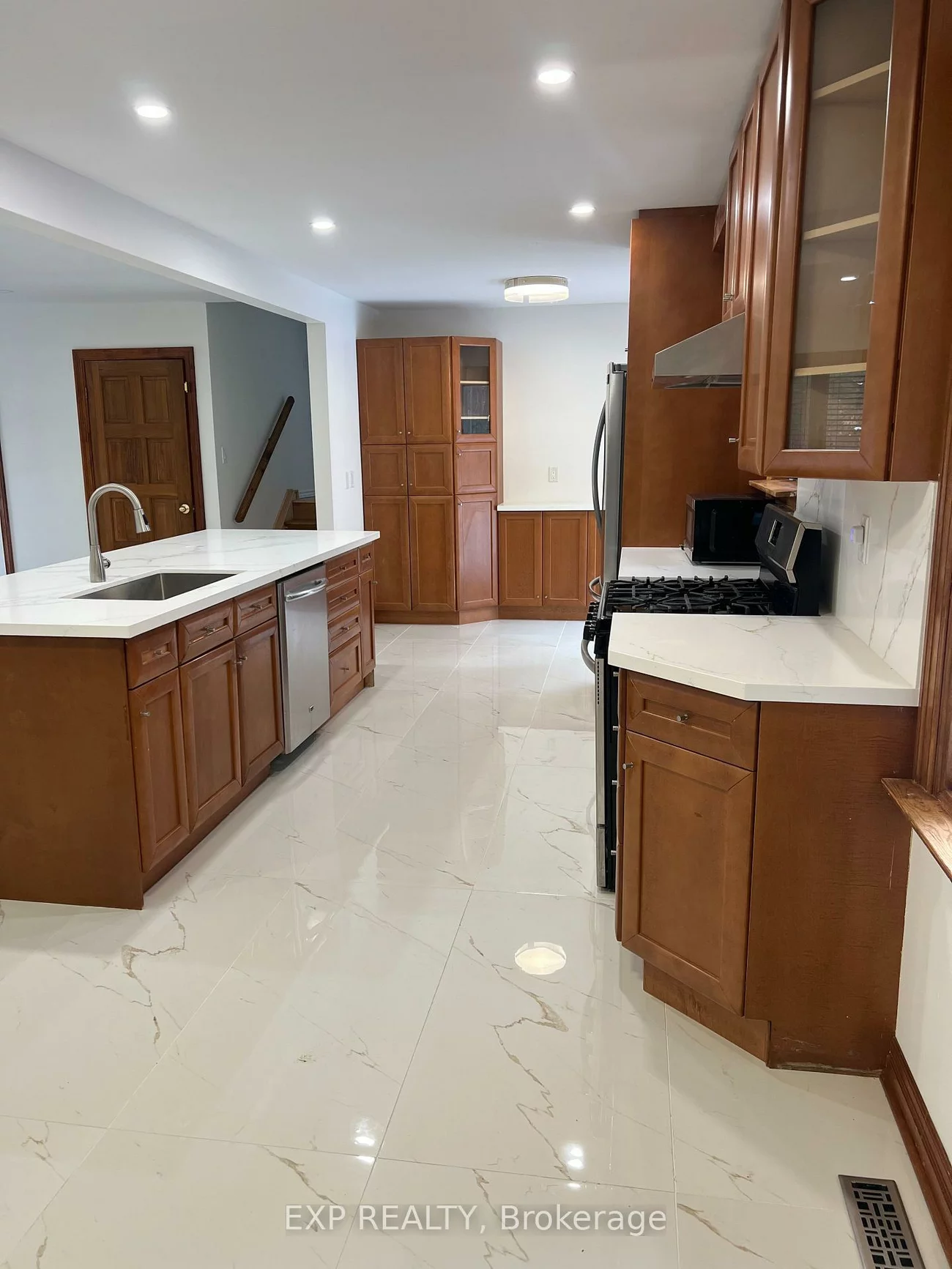 224, Park, Holland Landing, East Gwillimbury