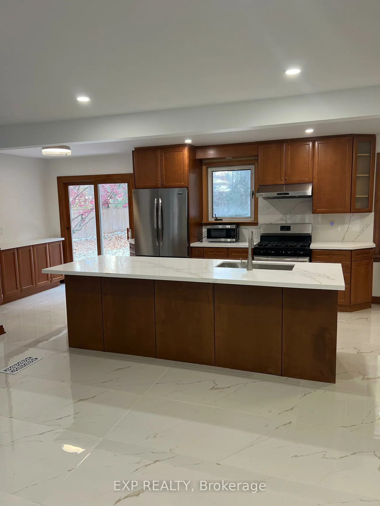 224, Park, Holland Landing, East Gwillimbury