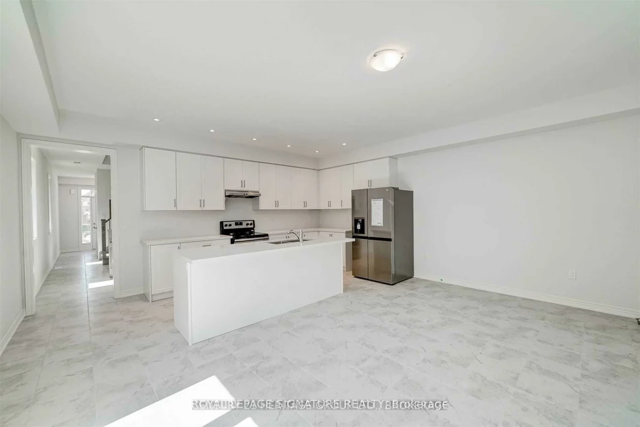 5, Frederick Taylor, Mt Albert, East Gwillimbury