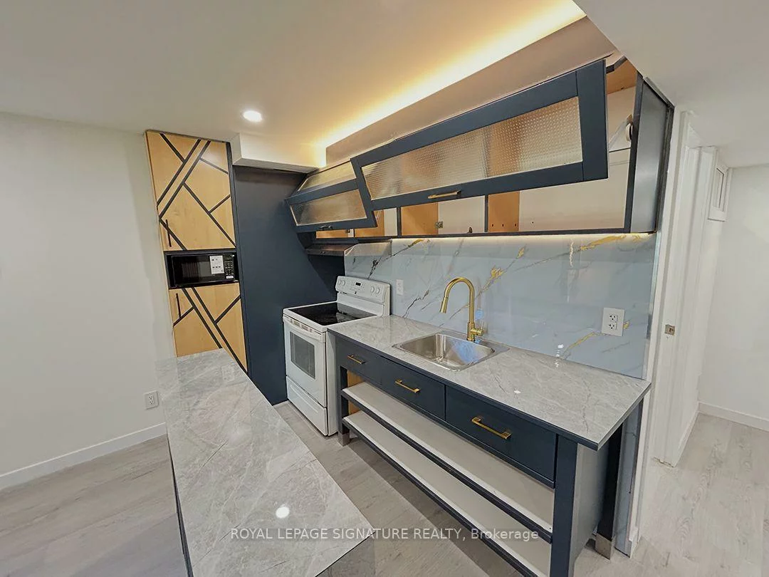 130, King, Mt Albert, East Gwillimbury