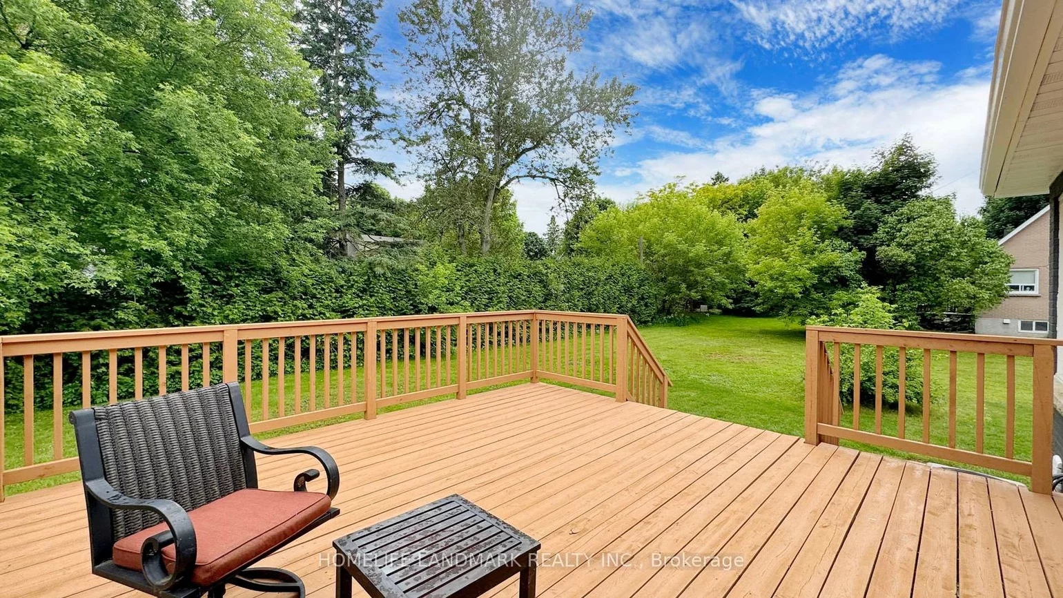 1661, Mount Albert, Sharon, East Gwillimbury