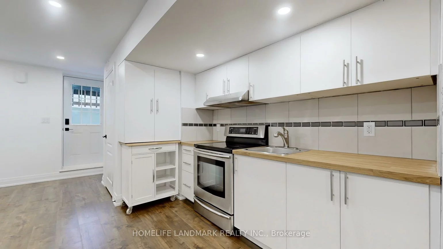 1661, Mount Albert, Sharon, East Gwillimbury