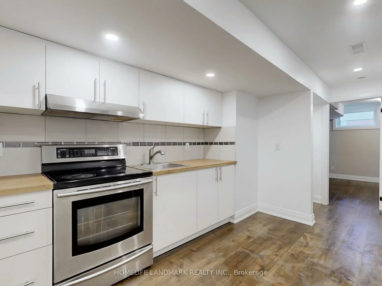 1661, Mount Albert, Sharon, East Gwillimbury