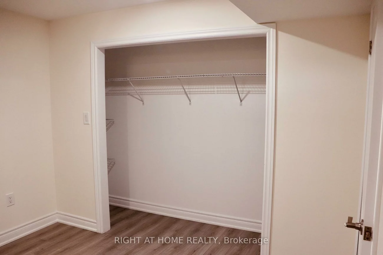 335, Silk Twist, Holland Landing, East Gwillimbury