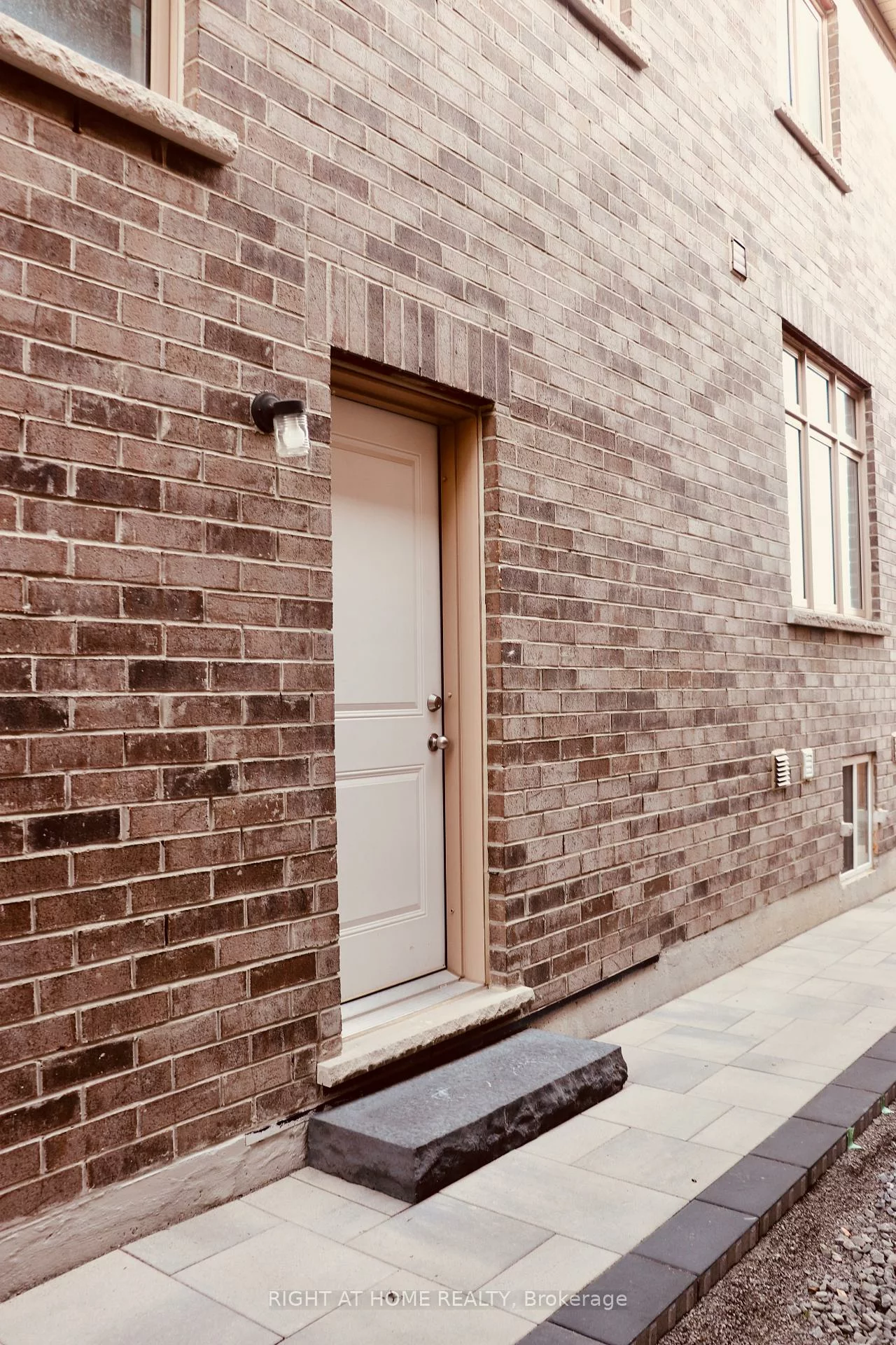 335, Silk Twist, Holland Landing, East Gwillimbury