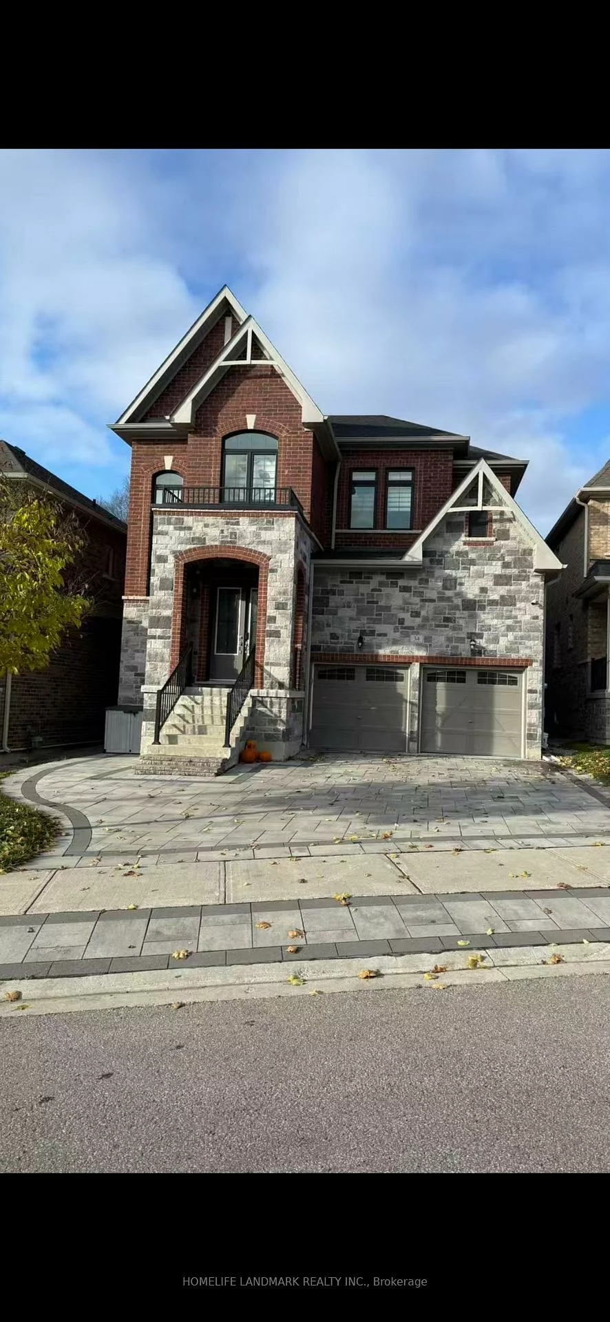 34, Manor Hampton, Sharon, East Gwillimbury