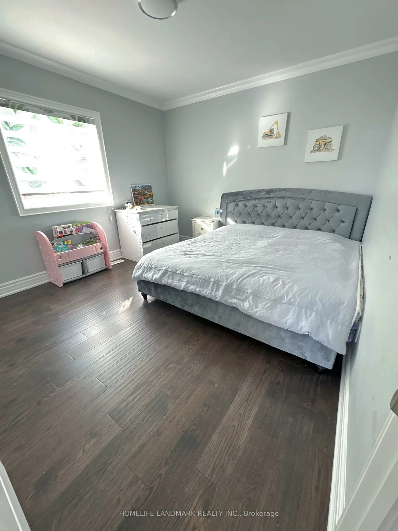 34, Manor Hampton, Sharon, East Gwillimbury