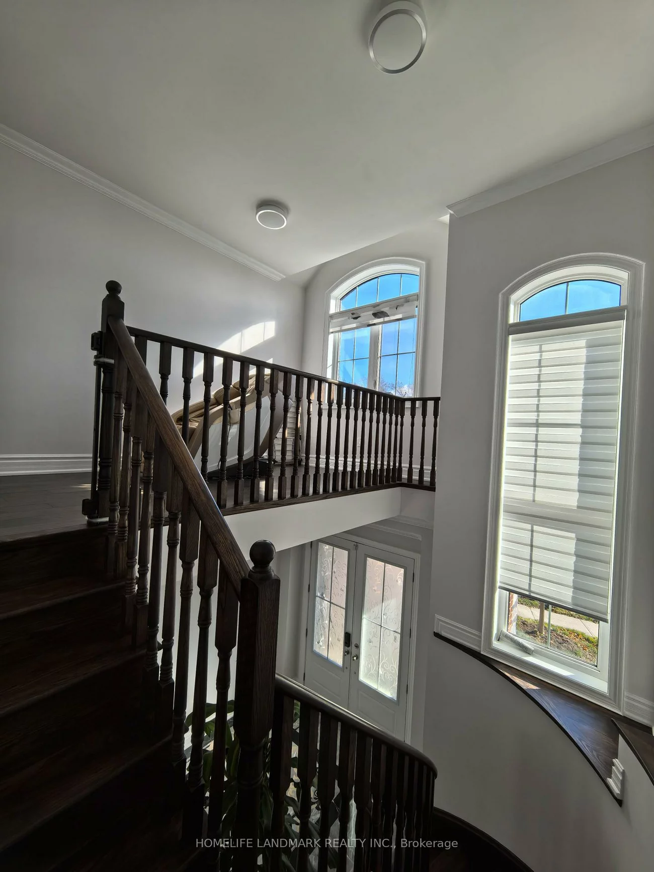 34, Manor Hampton, Sharon, East Gwillimbury