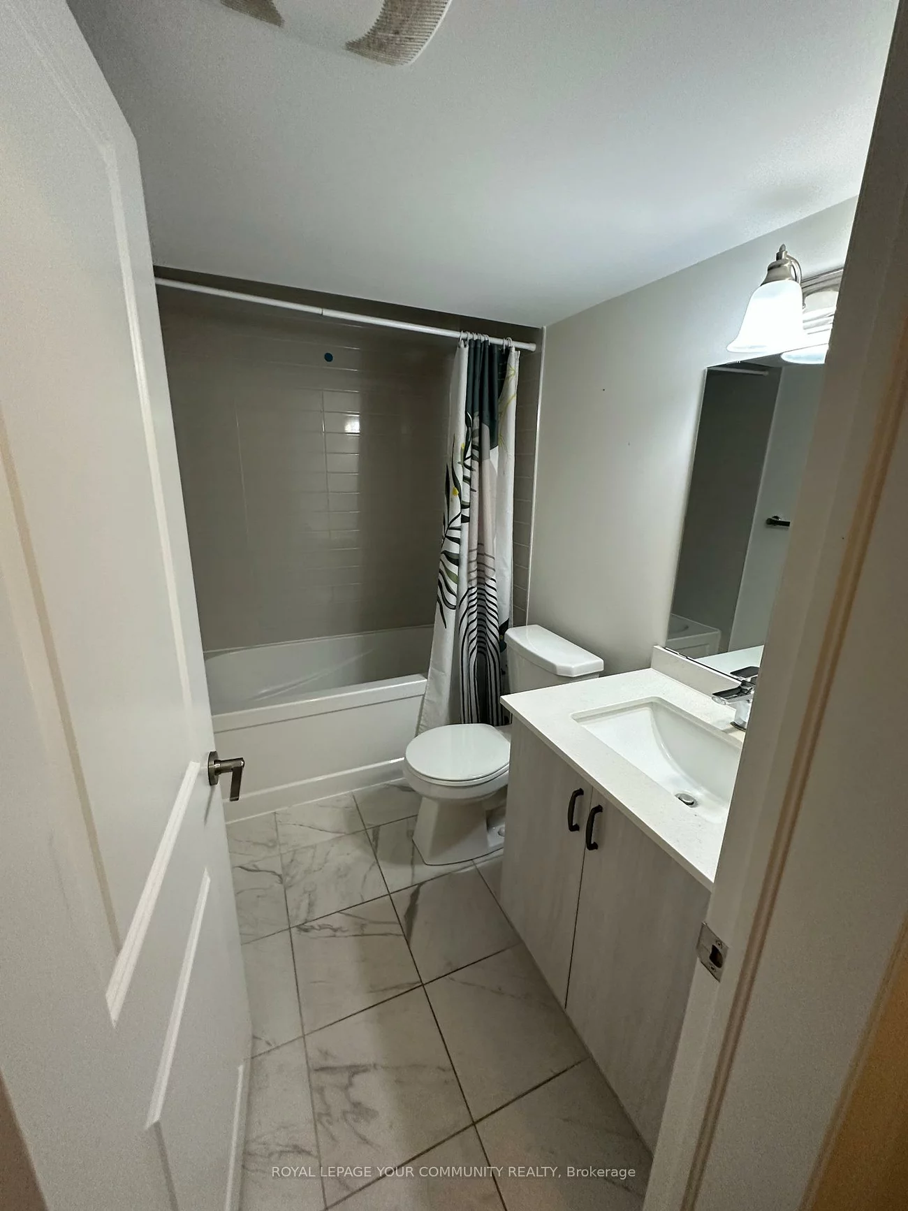 77, TERRAIN CRT, Holland Landing, East Gwillimbury