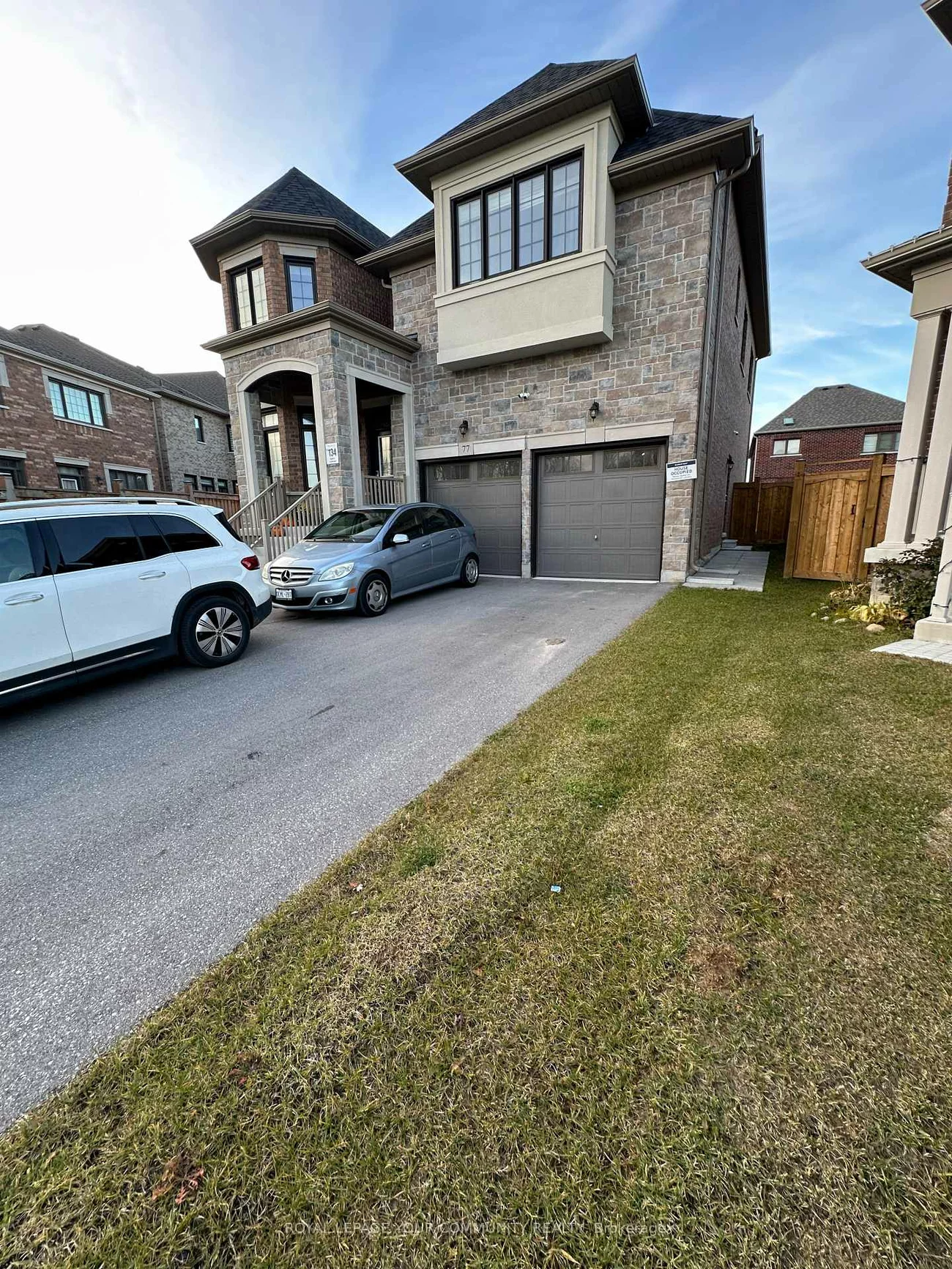 77, TERRAIN CRT, Holland Landing, East Gwillimbury