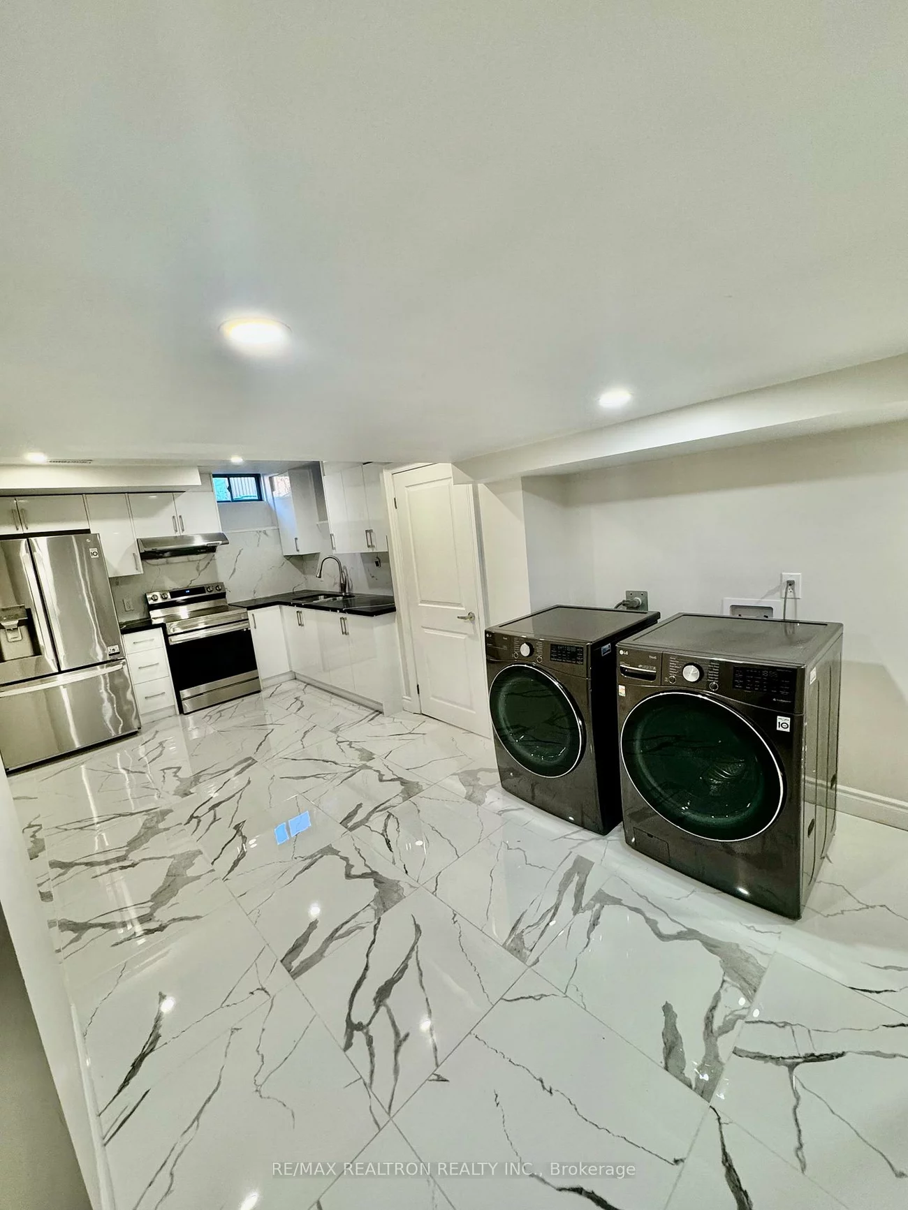 51, Murray Leonard, Queensville, East Gwillimbury