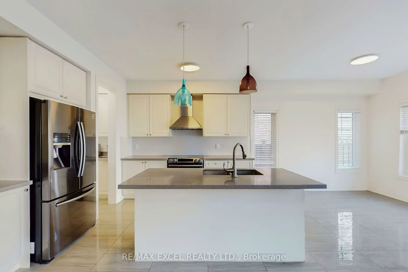 6, Kavanagh, Sharon, East Gwillimbury