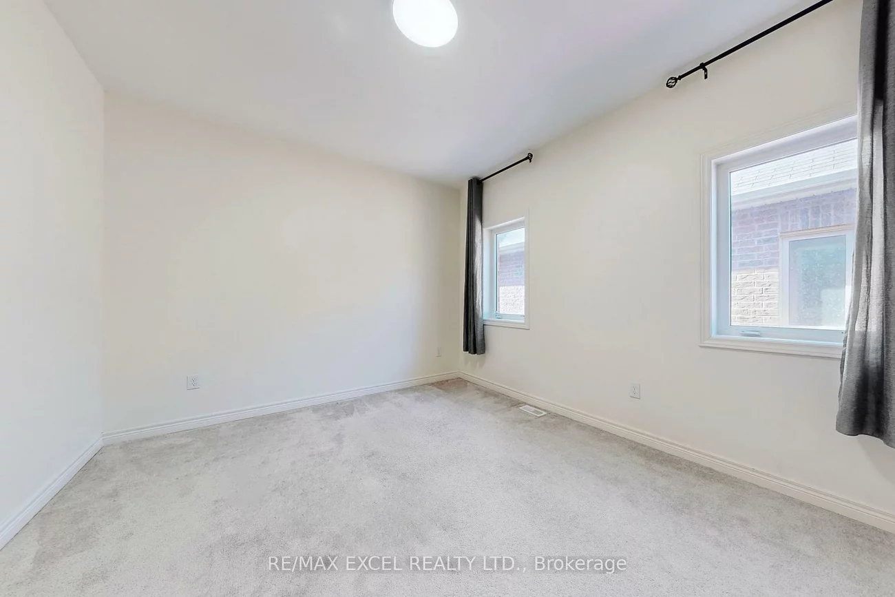 6, Kavanagh, Sharon, East Gwillimbury