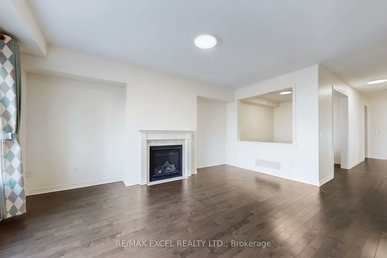 6, Kavanagh, Sharon, East Gwillimbury