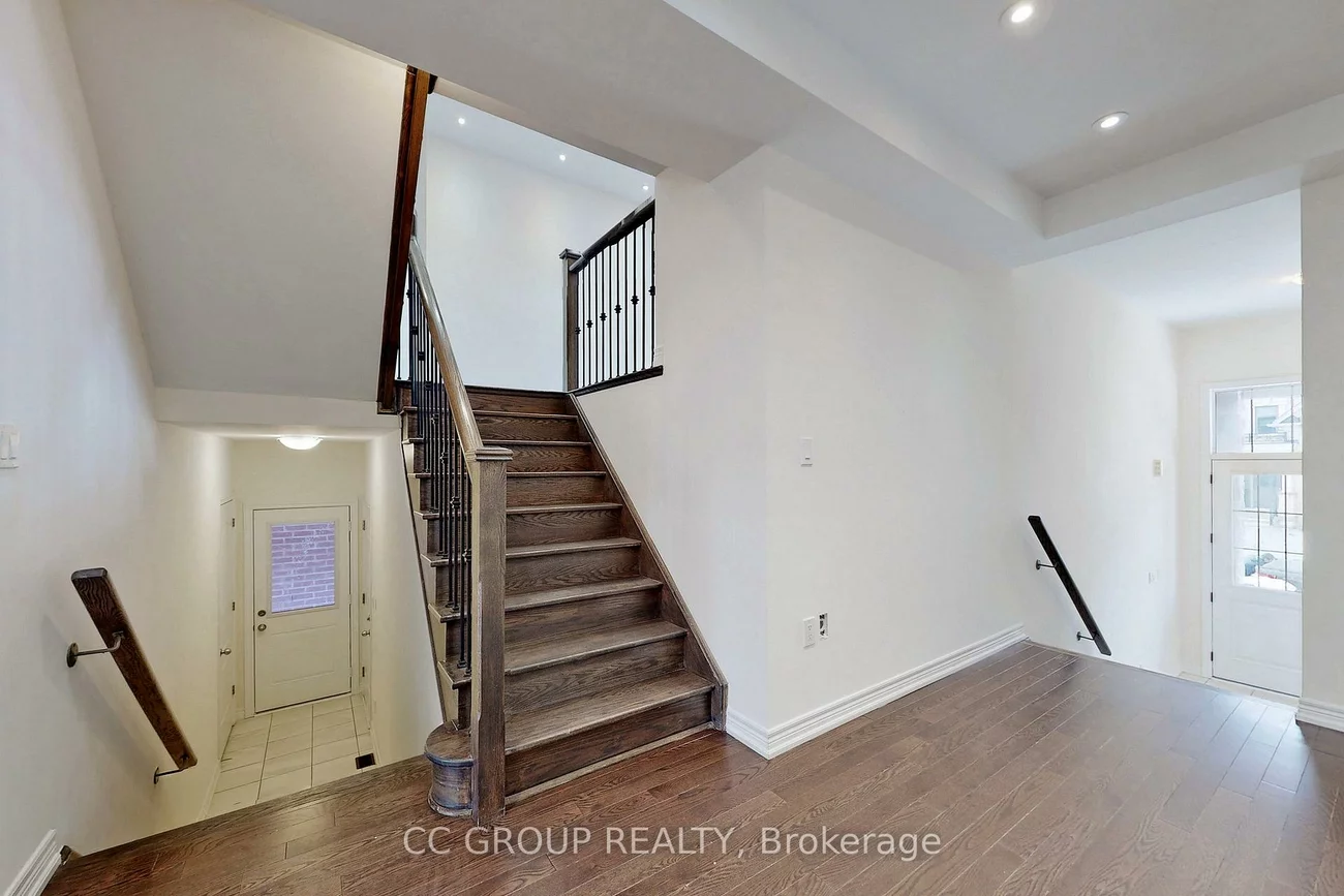 23, Forest Edge, Holland Landing, East Gwillimbury