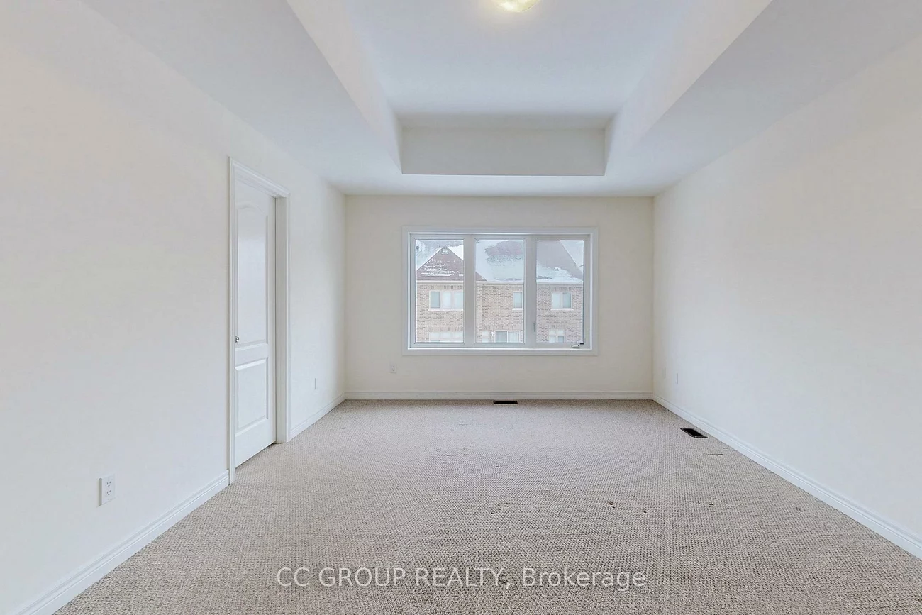 23, Forest Edge, Holland Landing, East Gwillimbury