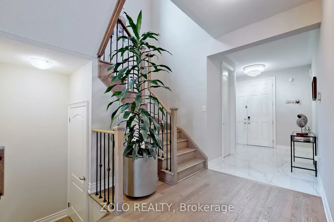 86, Briarfield, Sharon, East Gwillimbury