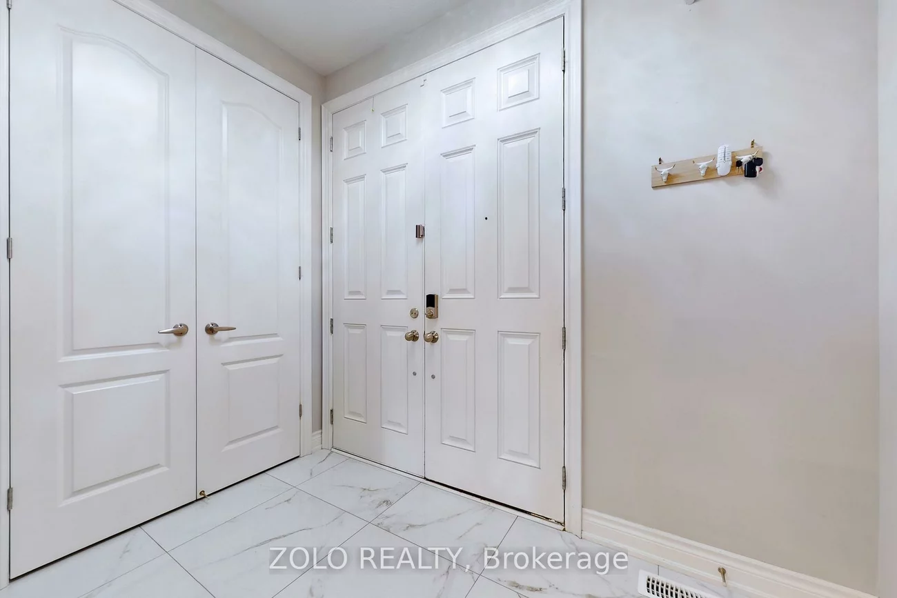 86, Briarfield, Sharon, East Gwillimbury