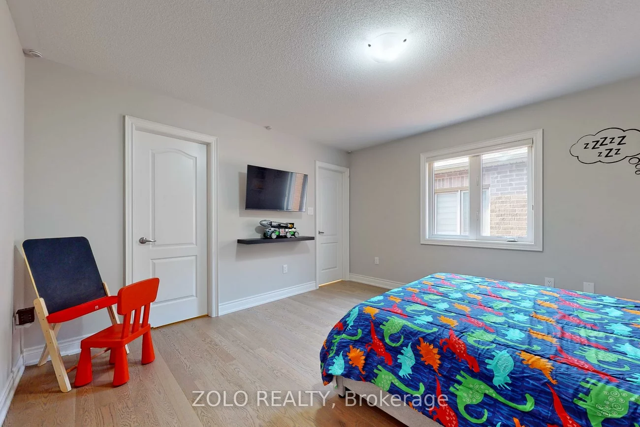 86, Briarfield, Sharon, East Gwillimbury