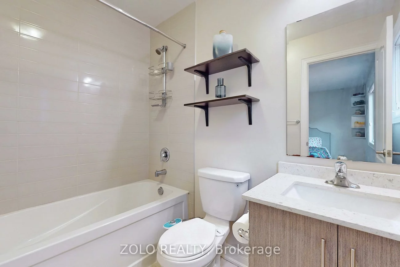 86, Briarfield, Sharon, East Gwillimbury