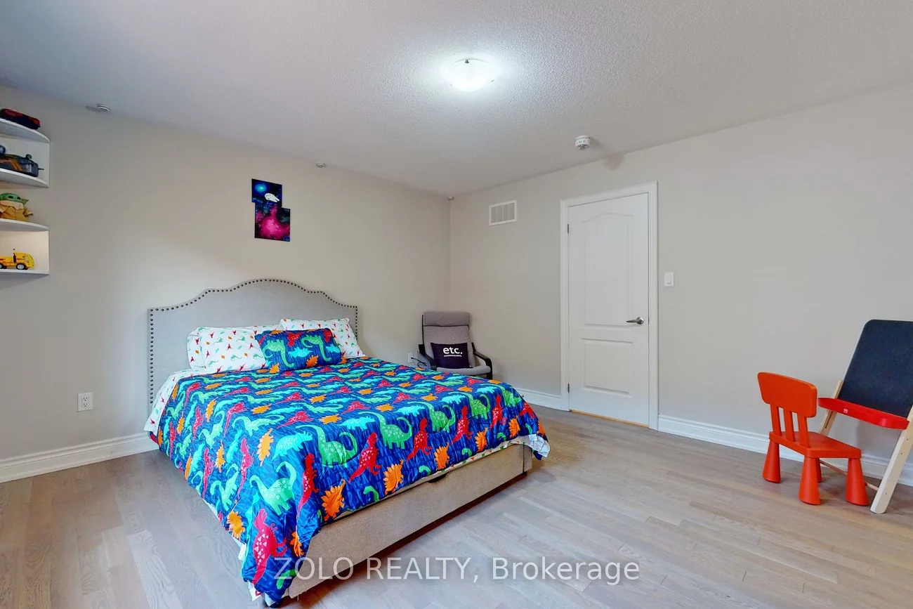 86, Briarfield, Sharon, East Gwillimbury