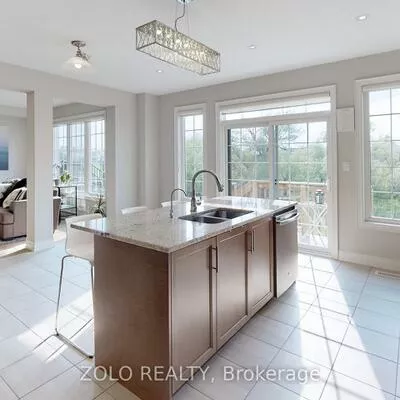 86, Briarfield, Sharon, East Gwillimbury