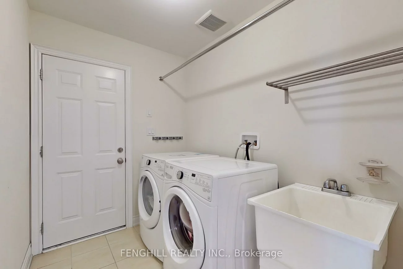 17, Blazing Star, Queensville, East Gwillimbury