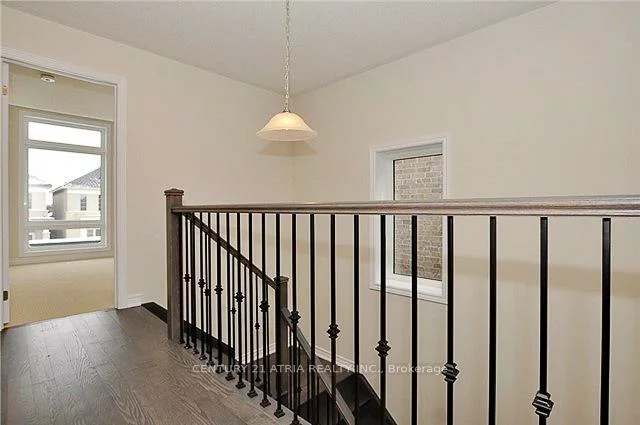 4, Applegate, Sharon, East Gwillimbury