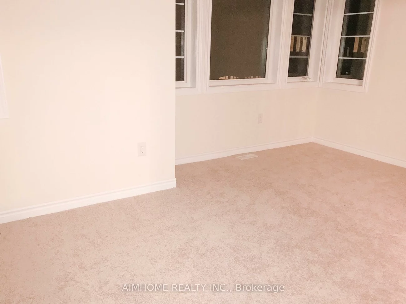 30, Deepwood, Sharon, East Gwillimbury