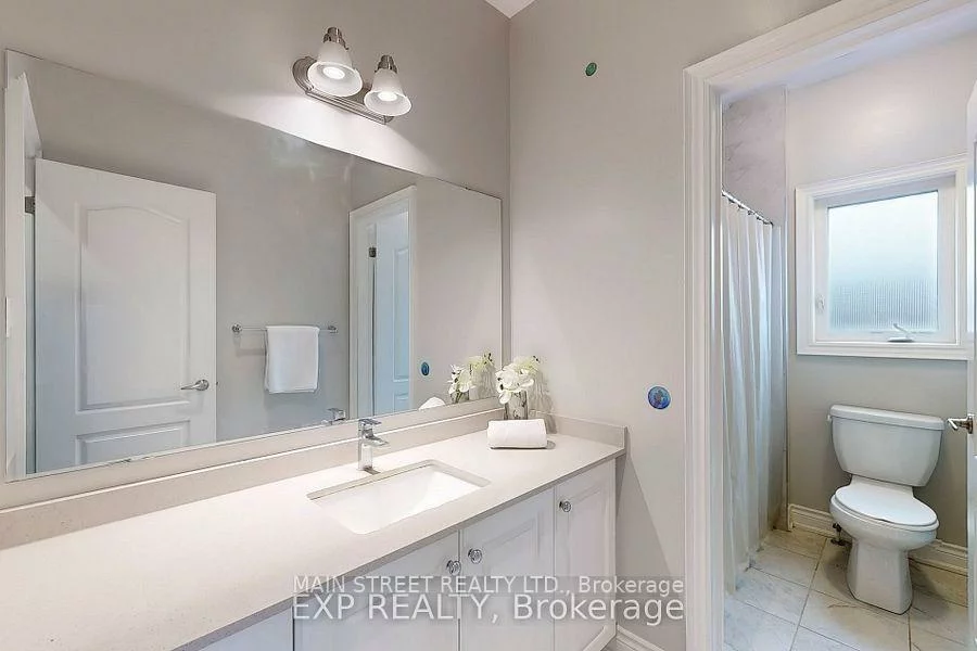 50, Sharonview, Sharon, East Gwillimbury