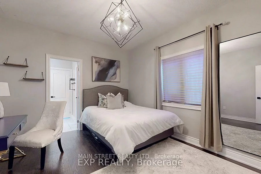 50, Sharonview, Sharon, East Gwillimbury