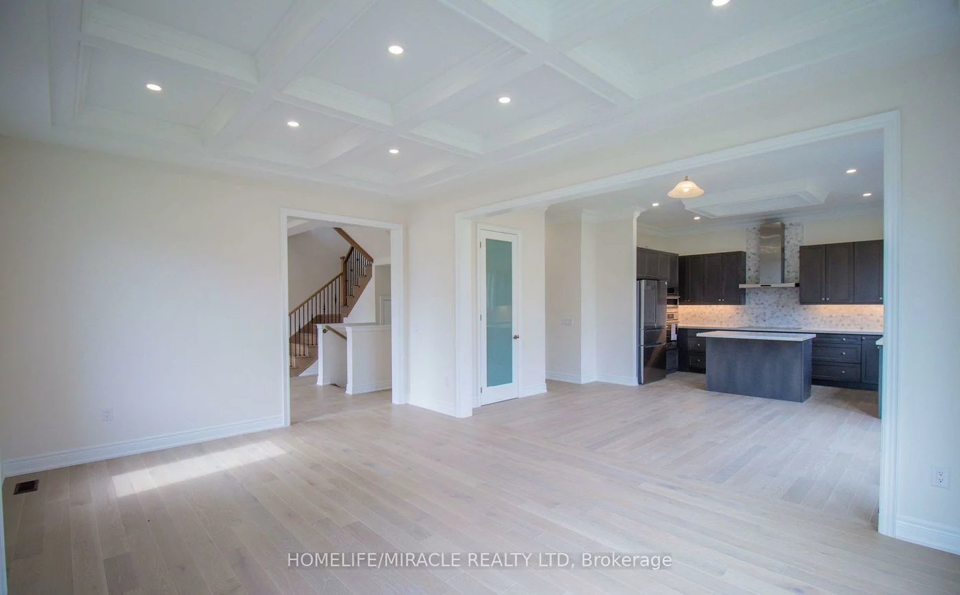 126, Petal, Queensville, East Gwillimbury