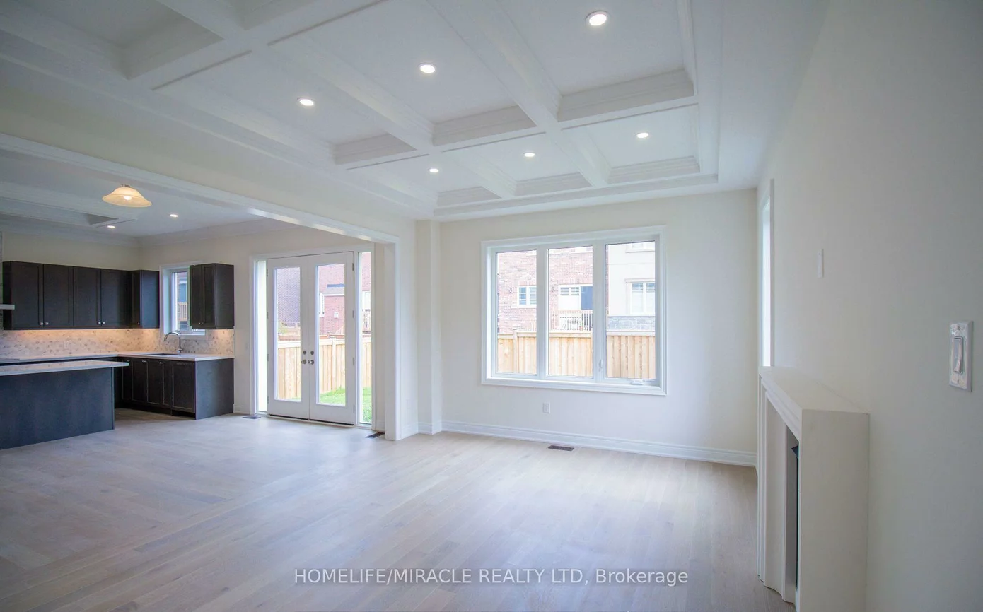 126, Petal, Queensville, East Gwillimbury