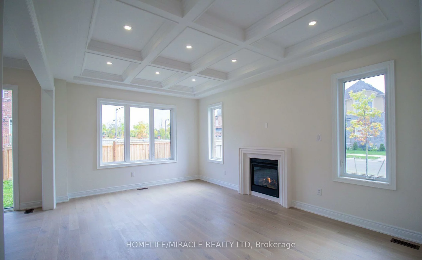 126, Petal, Queensville, East Gwillimbury