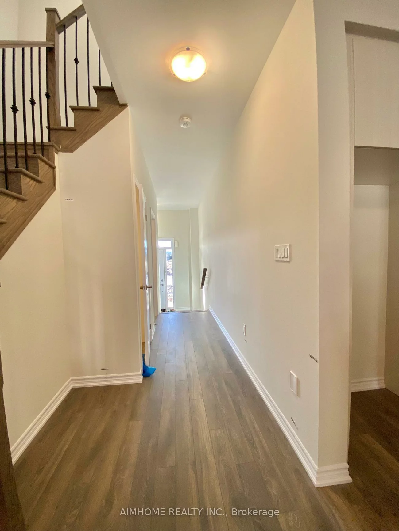 21, Viola St., Sharon, East Gwillimbury