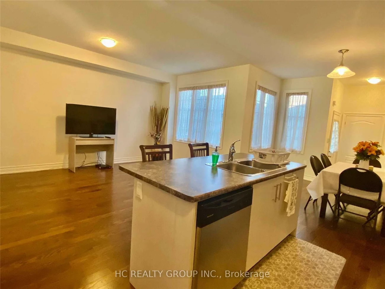 33, Carratuck, Sharon, East Gwillimbury