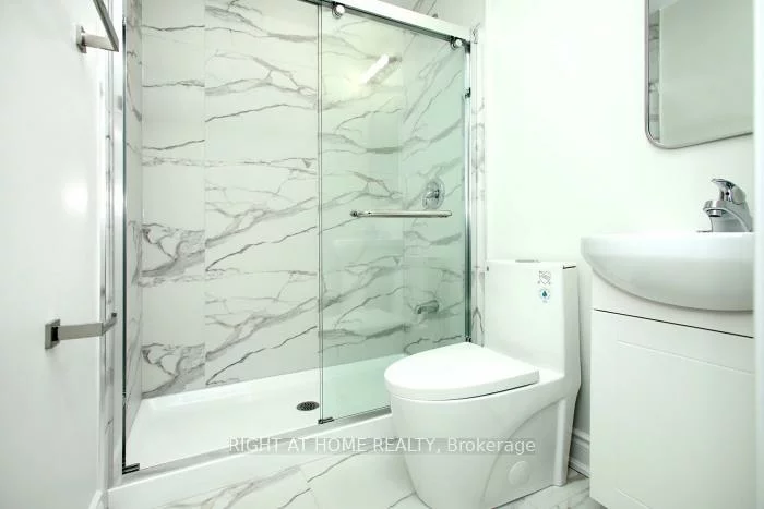 12, Fair Winds, Holland Landing, East Gwillimbury