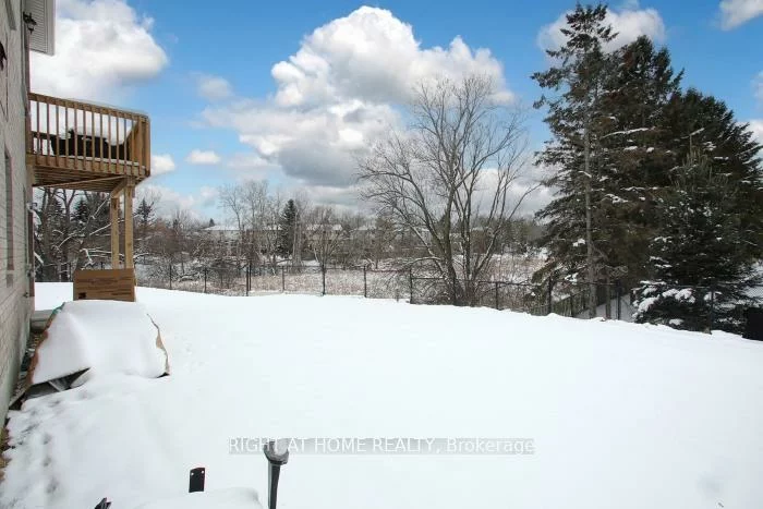 12, Fair Winds, Holland Landing, East Gwillimbury