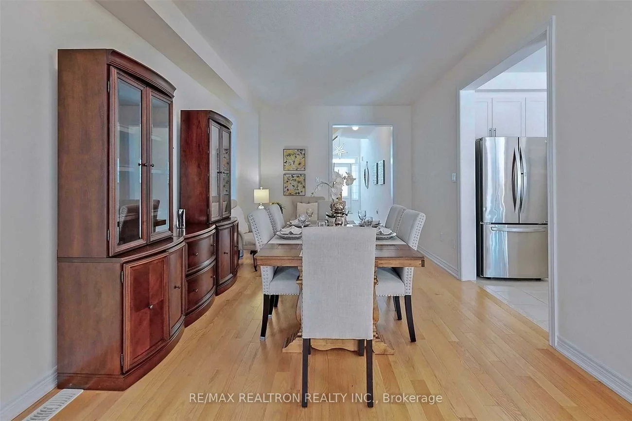 72, Falconridge, Sharon, East Gwillimbury