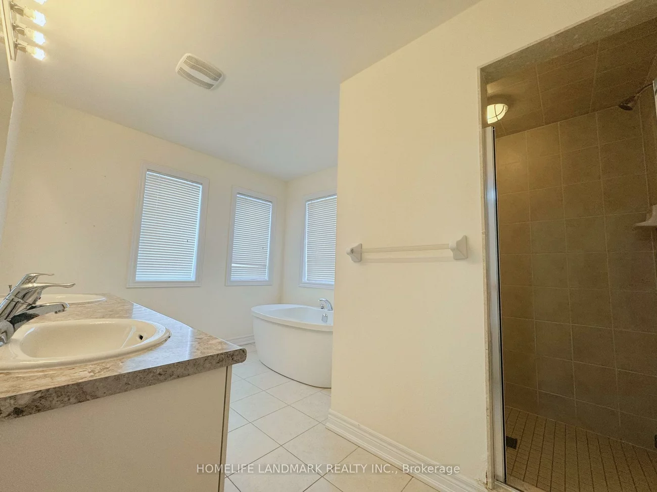 36, Applegate, Sharon, East Gwillimbury