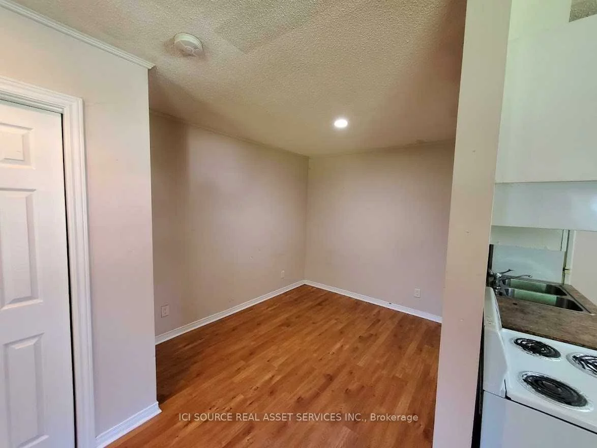 20437, Yonge, Holland Landing, East Gwillimbury