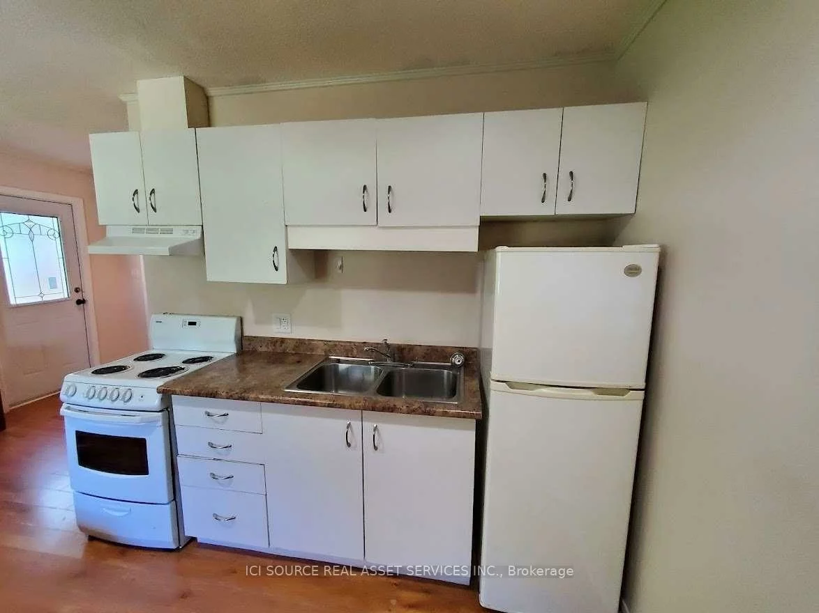 20437, Yonge, Holland Landing, East Gwillimbury